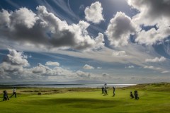 Drama in the Skies, Drama on the Green